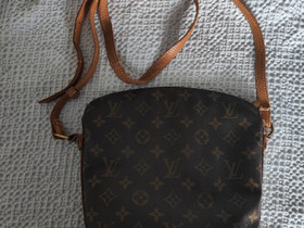 Louis Vuitton Drouot, Laukut ja hatut, Asusteet ja kellot, Lahti, Tori.fi Louis Vuitton Drouot, Laukut ja hatut, Asusteet ja kellot, Lahti, Tori.fi
