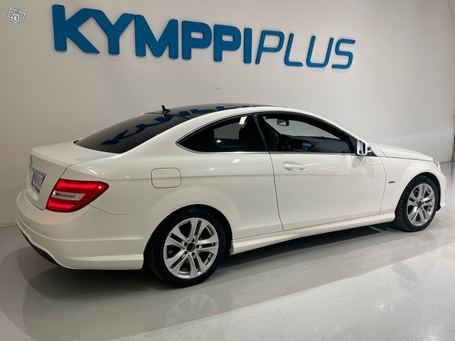Mercedes-Benz C 4