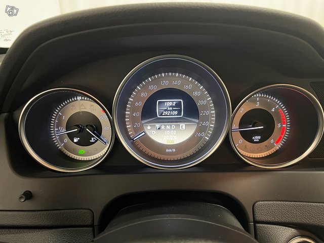 Mercedes-Benz C 21