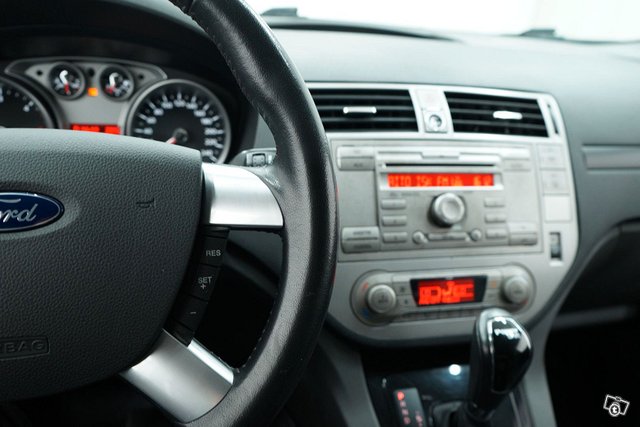 Ford Kuga 15