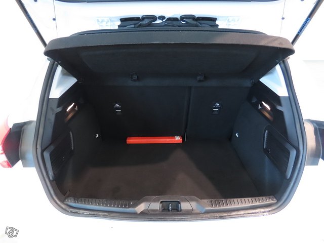 Ford Focus 24