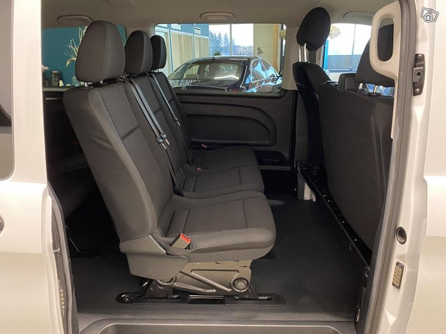 Mercedes-Benz Vito 18