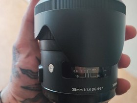Sigma 35mm f/1.4 A DG HSM, Nikon, Objektiivit, Kamerat ja valokuvaus, Pori, Tori.fi Sigma 35mm f/1.4 A DG HSM, Nikon, Objektiivit, Kamerat ja valokuvaus, Pori, Tori.fi