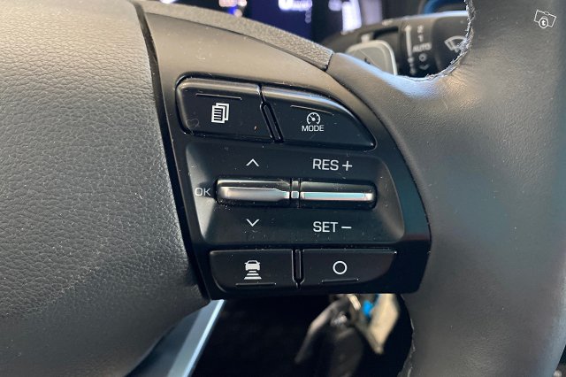 Hyundai IONIQ Hybrid 14