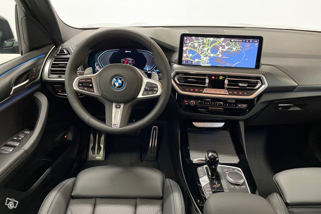 BMW X3 8