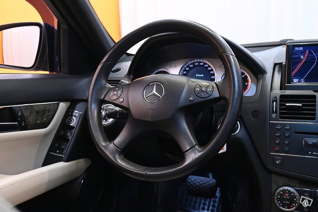 Mercedes-Benz C 16