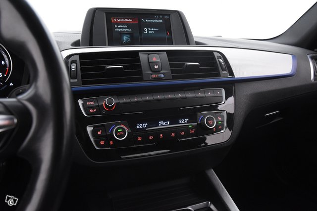 BMW 118 17