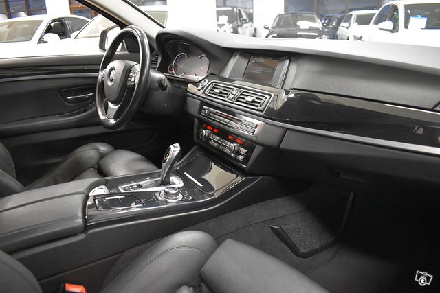 BMW 530 15