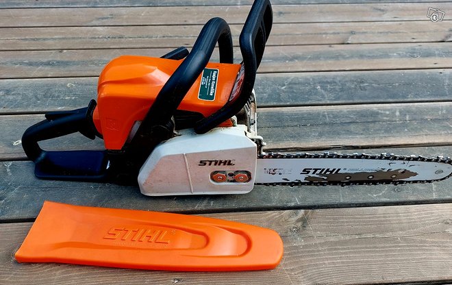 Stihl moottorisaha MS 170, Leik...