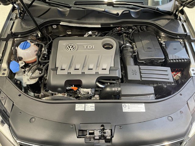 Volkswagen Passat 24