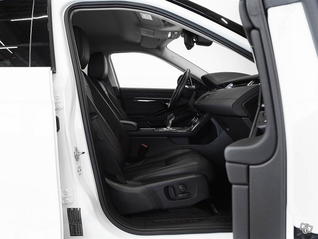 Land Rover Range Rover Evoque 6