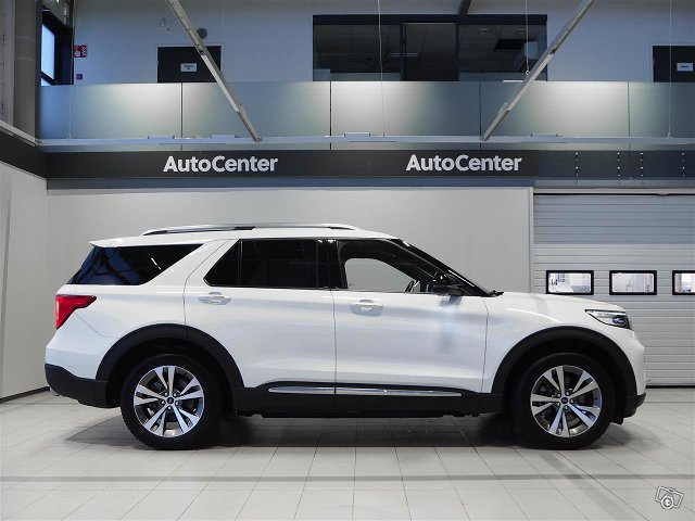 Ford Explorer 3