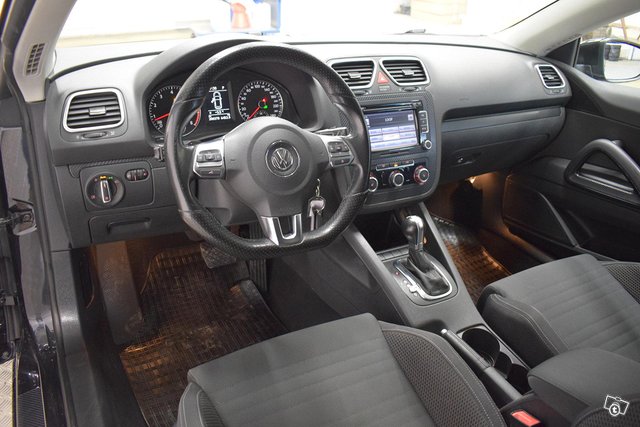 Volkswagen Scirocco 11