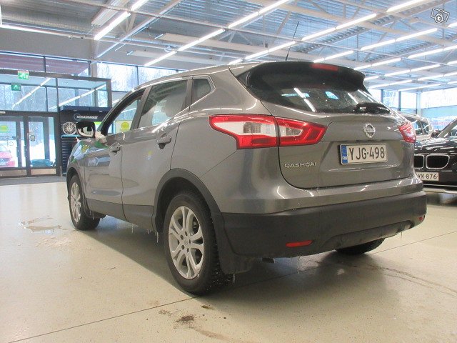 NISSAN Qashqai 4