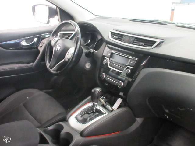 NISSAN Qashqai 15