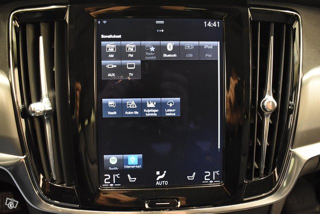 Volvo V90 22