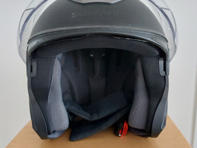 Kypärä Schuberth M1 + SC1M puhelin, Ajoasut, kengät ja kypärät, Mototarvikkeet ja varaosat, Laukaa, Tori.fi Kypärä Schuberth M1 + SC1M puhelin, Ajoasut, kengät ja kypärät, Mototarvikkeet ja varaosat, Laukaa, Tori.fi