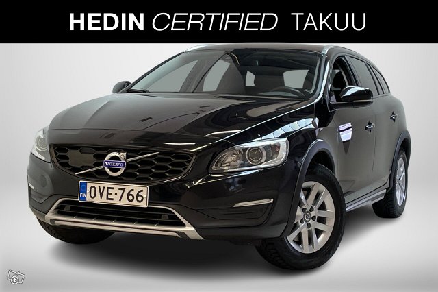 VOLVO V60 Cross Country