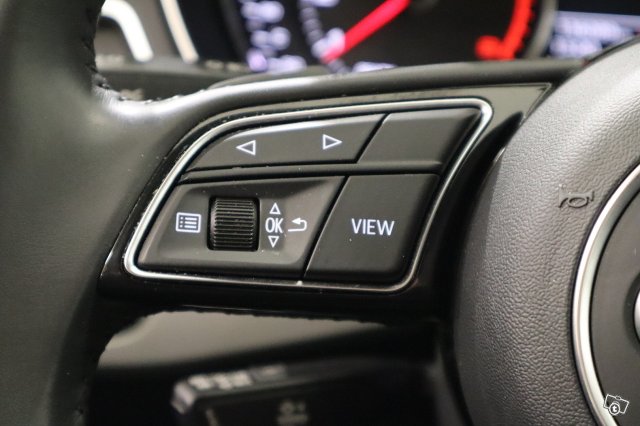 Audi A4 13
