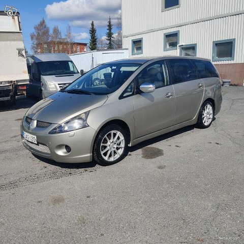 Mitsubishi Grandis