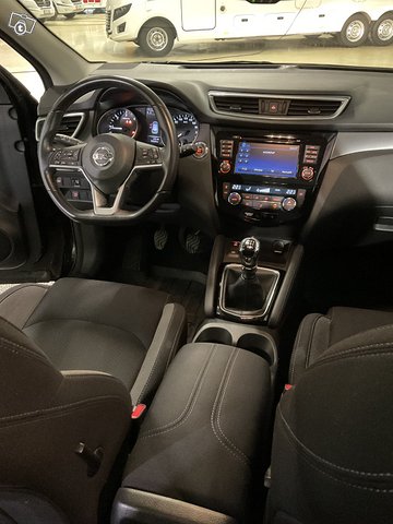 Nissan Qashqai 13