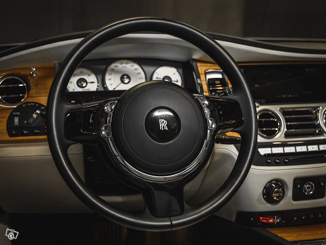 Rolls-Royce Ghost 6