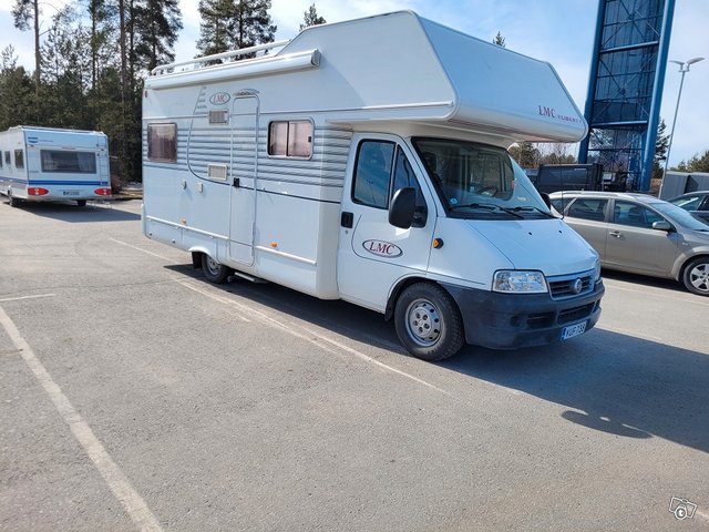 Lmc Matkailuauto, kuva 1