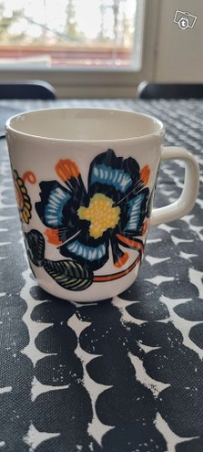 Marimekko Tiara muki 2,5 dl, Ka...