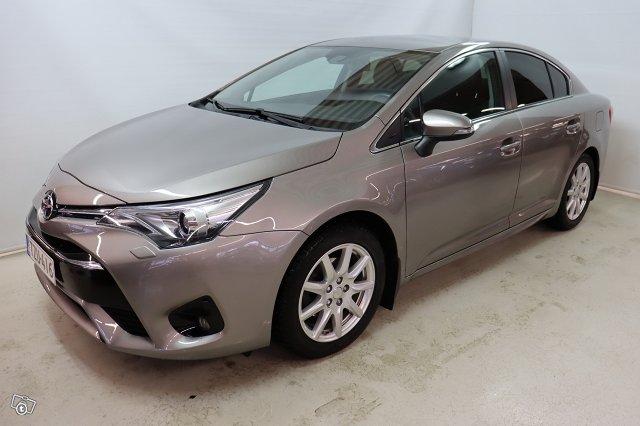 Toyota AVENSIS