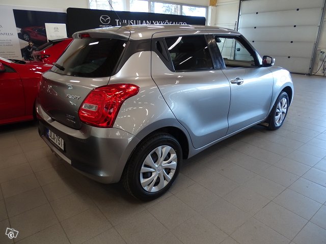 Suzuki Swift 2