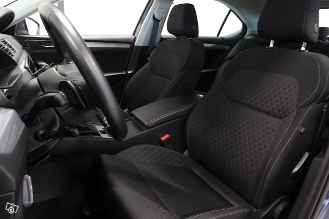 Skoda Superb 10