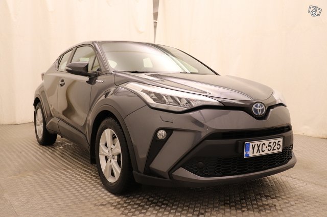 Toyota C-HR 6