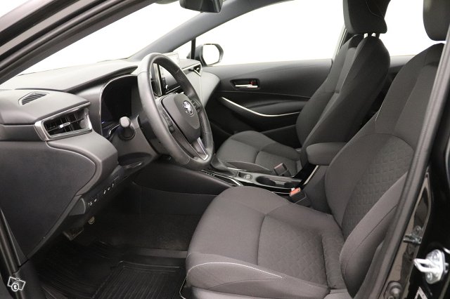 Toyota Corolla 8