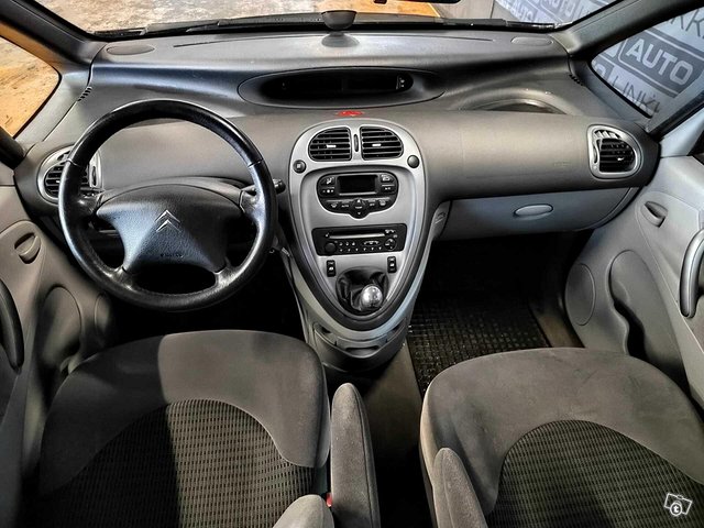 Citroen Xsara Picasso 5