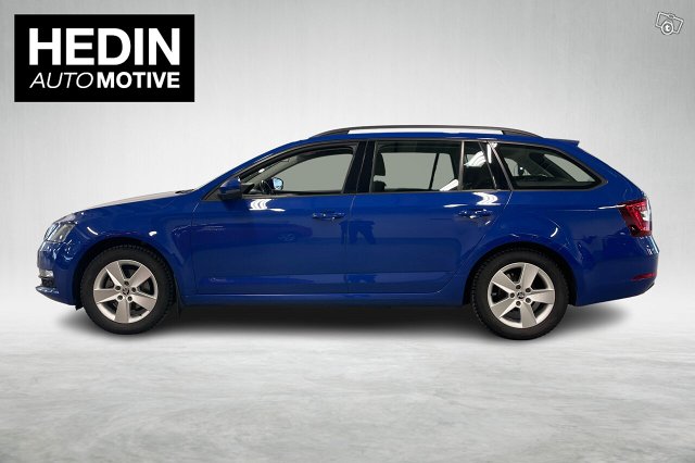 SKODA OCTAVIA 6
