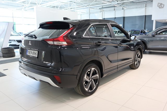 Mitsubishi Eclipse Cross 5