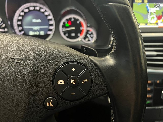Mercedes-Benz E 16