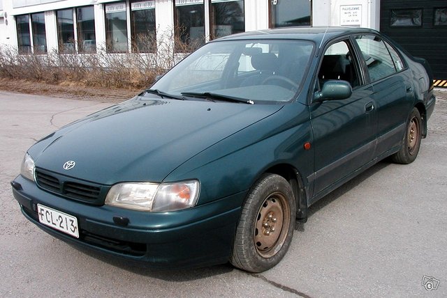 Toyota Carina