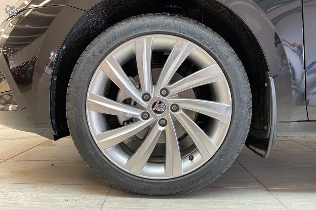 Skoda Octavia 11