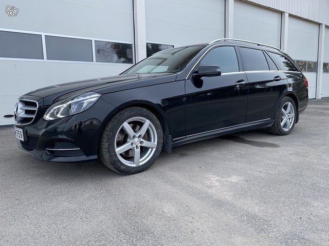 Mercedes-Benz E 250 Bluetec 4MATIC