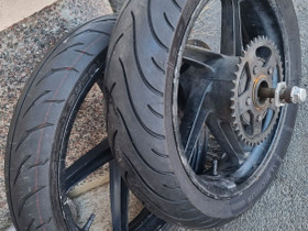 Michelin/duro 17" moto vanteet ja renkaat, Renkaat, Mototarvikkeet ja varaosat, Kemi, Tori.fi Michelin/duro 17" moto vanteet ja renkaat, Renkaat, Mototarvikkeet ja varaosat, Kemi, Tori.fi