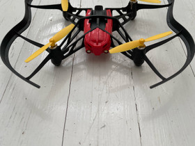 Parrot minidrone, Muu viihde-elektroniikka, Viihde-elektroniikka, Kokkola, Tori.fi Parrot minidrone, Muu viihde-elektroniikka, Viihde-elektroniikka, Kokkola, Tori.fi