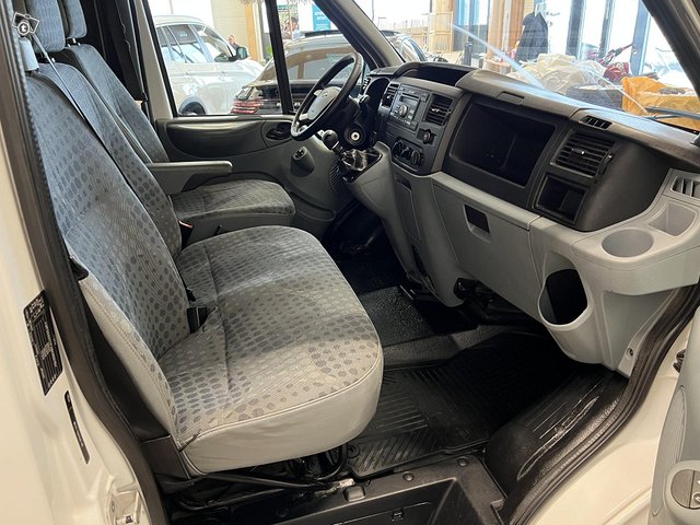 Ford Transit 10