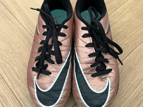 Nike jr Hypervenom Phelon II AG koko 34, Jalkapallo, Urheilu ja ulkoilu, Kotka, Tori.fi Nike jr Hypervenom Phelon II AG koko 34, Jalkapallo, Urheilu ja ulkoilu, Kotka, Tori.fi