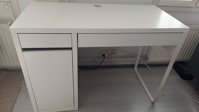 tori micke työpöytä, valkoinen, 105x50 cm - IKEA 