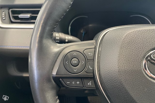 Toyota RAV4 18