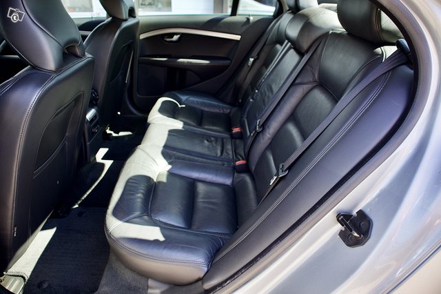 Volvo S80 12