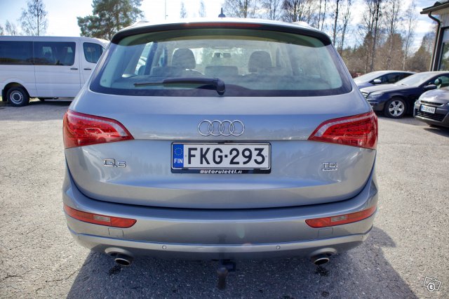 Audi Q5 6