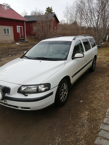 Volvo V70, kuva 1
