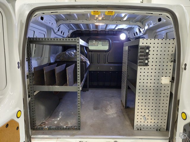 Ford Transit Connect 4